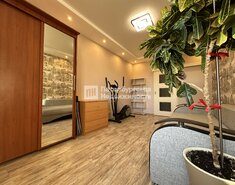 2-комн. кв. 67 м² 3/11 этаж