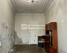 Комната 20.1 м² в 8-комн. кв. 2/6 этаж