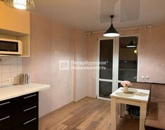 1-комн. кв. 43.4 м² 2/10 этаж