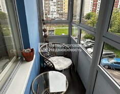 2-комн. кв. 71 м² 3/12 этаж