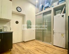 Комната 27 м² в 6-комн. кв. 2/4 этаж