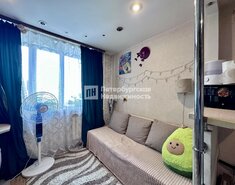 Комната 12.2 м² в 12-комн. кв. 7/15 этаж