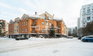 2-комн. кв. 68.7 м² 2/3 этаж