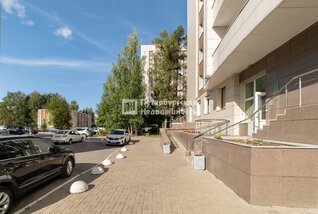 2-комн. кв. 72.7 м² 1/16 этаж