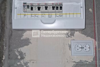 1-комн. кв. 49.2 м² 10/18 этаж