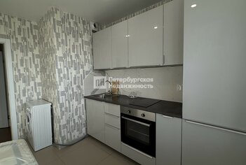 1-комн. кв. 32 м² 17/25 этаж