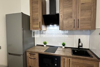  Квартира 32.8 кв.м. у метро Проспект Ветеранов