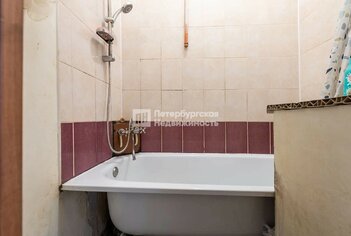 Комната 29 м² в 3-комн. кв. 5/6 этаж