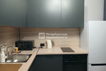  Квартира 28.7 кв.м. у метро Купчино