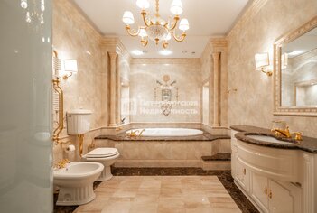 6-комн. кв. 289 м² 4/9 этаж