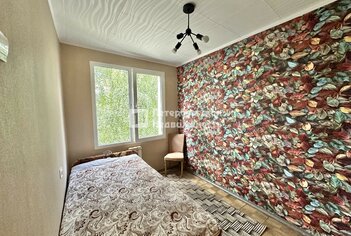 4-комн. кв. 49 м² 5/5 этаж