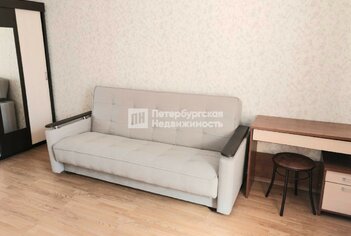  Квартира 43.9 кв.м. у метро Купчино