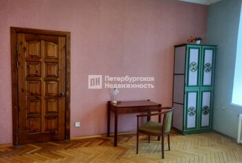  Квартира 51 кв.м. у метро Петроградская