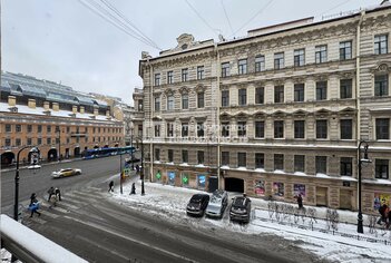  Квартира 90.4 кв.м. у метро Площадь Восстания