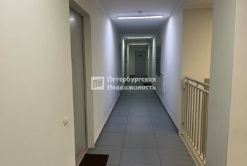 1-комн. кв. 40.1 м² 10/18 этаж