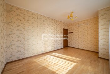 2-комн. кв. 72.7 м² 1/16 этаж