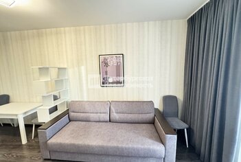  Квартира 38 кв.м. у метро Комендантский Проспект
