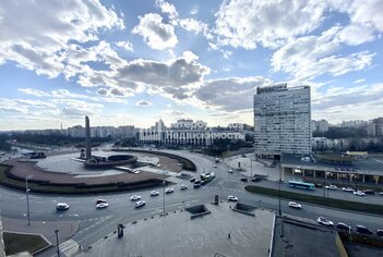  Квартира 32.5 кв.м. у метро Московская