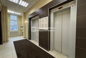 1-комн. кв. 38.2 м² 10/17 этаж