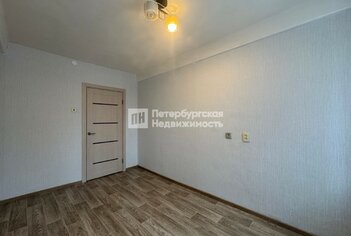  Квартира 46 кв.м. у метро Звёздная