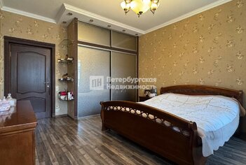 5-комн. кв. 133.2 м² 4/4 этаж