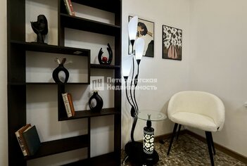  Квартира 71.1 кв.м. у метро Площадь Восстания