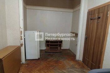 Комната 13.8 м² в 5-комн. кв. 1/6 этаж