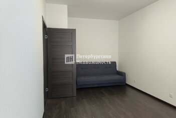  Квартира 35 кв.м. у метро Комендантский Проспект
