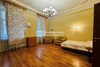  Квартира 69.7 кв.м. у метро Адмиралтейская