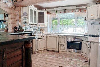 Жилой дом 300 м² в г Валдай ул Белова, д5