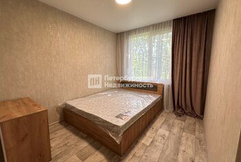  Квартира 49.2 кв.м. у метро Проспект Ветеранов