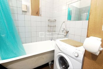  Квартира 43.9 кв.м.