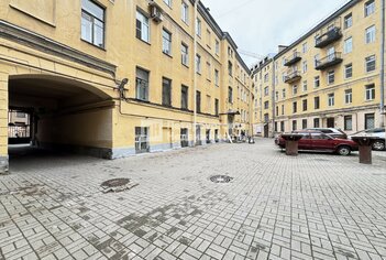 Комната 12.1 м² в 3-комн. кв. 3/5 этаж