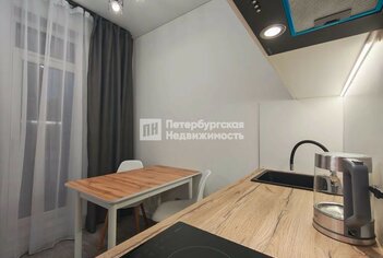  Студия 24.5 кв.м. у метро Московская