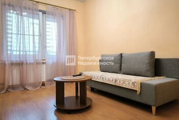  Квартира 54 кв.м. у метро Электросила