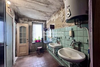 Комната 12.2 м² в 12-комн. кв. 7/15 этаж