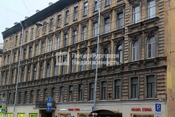 Комната 30.2 м² в 10-комн. кв. 5/5 этаж