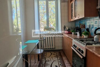 Часть дома 162 м² в г Сланцы Октябрьский пер, д5