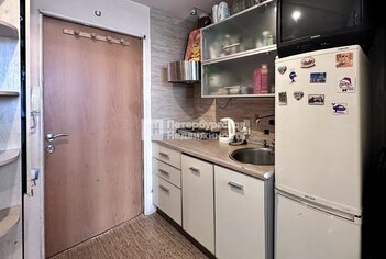 Комната 12.2 м² в 12-комн. кв. 7/15 этаж