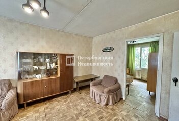 4-комн. кв. 49 м² 5/5 этаж