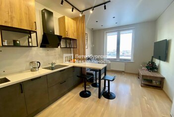  Квартира 69 кв.м. у метро Улица Дыбенко