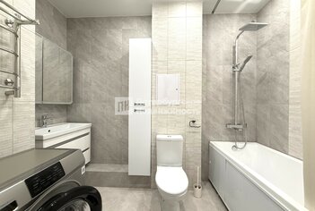  Квартира 42.2 кв.м. у метро Проспект Ветеранов
