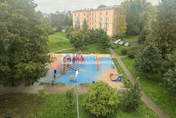 4-комн. кв. 102.7 м² 4/5 этаж