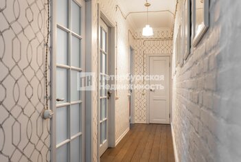 3-комн. кв. 106 м² 5/5 этаж