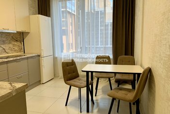  Квартира 43.7 кв.м. у метро Московская