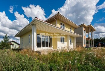 Жилой дом 192.2 м² в деревня Мистолово ул Южный склон, д14