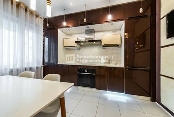 3-комн. кв. 76.9 м² 1/9 этаж