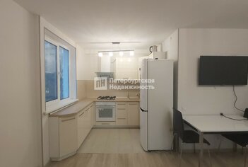 2-комн. кв. 42.5 м² 3/9 этаж