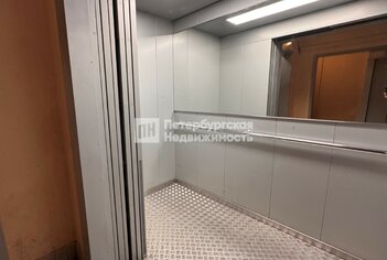 Комната 14.3 м² в 18-комн. кв. 13/16 этаж