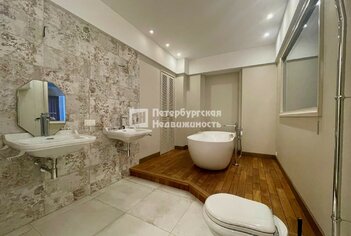 3-комн. кв. 125 м² 5/6 этаж